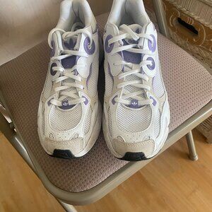 womens white Adidas sneakers